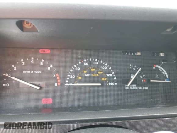 ✅ 1989 Ford Taurus • VIN: 1FABP54Y5KA202935 • Lot: 59355304. Listed on Copart with 67,510 mi. Free auction sales archive from the USA and detailed vehicle history report at DreamBid. Image 9.