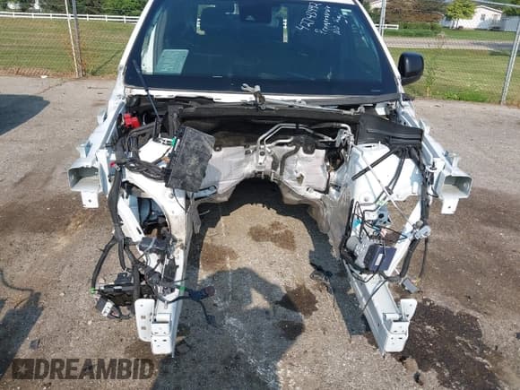 ✅ 2022 Dodge Durango GT Plus • VIN: 1C4RDJDG4NC202368 • Lot: 42743492. Wystawiony na IAAI z przebiegiem Nie podano. Bezpłatny archiwum sprzedaży aukcyjnych z USA i szczegółowy raport historii pojazdu na DreamBid. Zdjęcie 6.