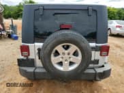 ✅ 2007 Jeep Wrangler Unlimited Sahara • VIN: 1J4GA59147L163936 • Lot: 58422655. Listed on Copart with 225,966 mi. Free auction sales archive from the USA and detailed vehicle history report at DreamBid. Image 6.