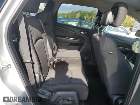✅ 2014 Dodge Journey SXT • VIN: 3C4PDCBG3ET285348 • Lot: 85696275. Listed on Copart with 111,431 mi. Free auction sales archive from the USA and detailed vehicle history report at DreamBid. Image 11.