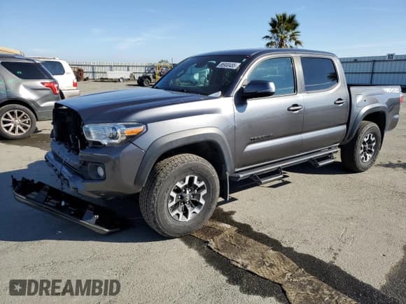 ✅ 2021 Toyota Tacoma SR • VIN: 3TMCZ5AN2MM387969 • Lot: 86900485. Listed on Copart with 17,350 mi. Free auction sales archive from the USA and detailed vehicle history report at DreamBid. Image 1.