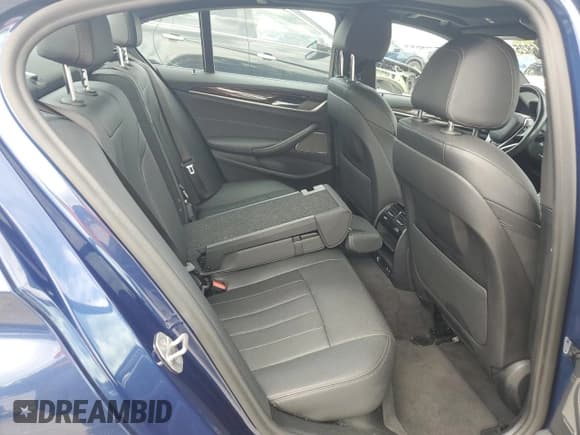 ✅ 2021 BMW 5 Series 540i • VIN: WBA53BJ09MWX25930 • Lot: 71846825. Wystawiony na Copart z przebiegiem 55 778 mil. Bezpłatny archiwum sprzedaży aukcyjnych z USA i szczegółowy raport historii pojazdu na DreamBid. Zdjęcie 10.