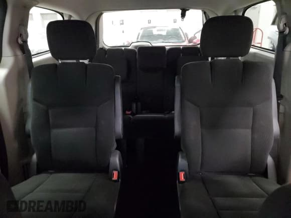 ✅ 2016 Dodge Grand Caravan SE • VIN: 2C4RDGBGXGR135078 • Lot: 87413455. Listed on Copart with 120,073 mi. Free auction sales archive from the USA and detailed vehicle history report at DreamBid. Image 10.