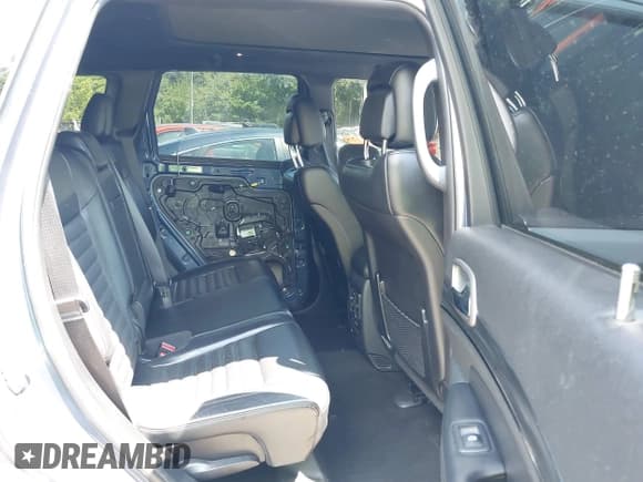 ✅ 2020 Jeep Grand Cherokee Limited • VIN: 1C4RJFBG5LC206466 • Лот: 42206762. Опубликован ранее на IAAI с пробегом 81 601 миль. Бесплатный доступ к архиву аукционных продаж из США и подробный отчёт об истории автомобиля на DreamBid. Изображение 8.