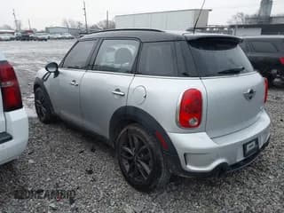 ✅ 2011 MINI Countryman S • VIN: WMWZC3C57BWL79423 • Lot: 43703242. Wystawiony na IAAI z przebiegiem 60 362 mil. Bezpłatny archiwum sprzedaży aukcyjnych z USA i szczegółowy raport historii pojazdu na DreamBid. Zdjęcie 3.