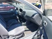 ✅ 1997 Honda Civic DX • VIN: 1HGEJ6228VL004230 • Лот: 42825967. Опубликован ранее на IAAI с пробегом 247 210 миль. Бесплатный доступ к архиву аукционных продаж из США и подробный отчёт об истории автомобиля на DreamBid. Изображение 5.