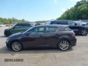 ✅ 2014 Lexus CT 200h • VIN: JTHKD5BH7E2176972 • Lot: 43157292. Wystawiony na IAAI z przebiegiem 249 655 mil. Bezpłatny archiwum sprzedaży aukcyjnych z USA i szczegółowy raport historii pojazdu na DreamBid. Zdjęcie 14.