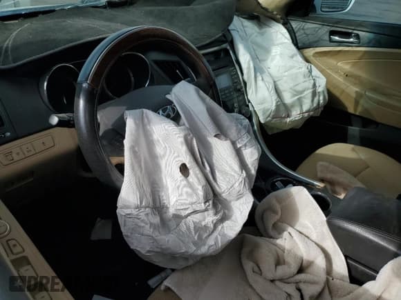 ✅ 2011 Hyundai Sonata GLS • VIN: 5NPEB4AC8BH244873 • Lot: 63280015. Wystawiony na Copart z przebiegiem Nie podano. Bezpłatny archiwum sprzedaży aukcyjnych z USA i szczegółowy raport historii pojazdu na DreamBid. Zdjęcie 8.