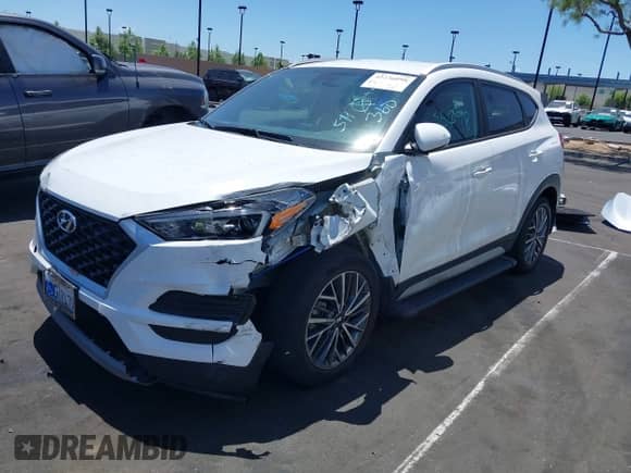 2020 Hyundai Tucson SEL с VIN KM8J33AL8LU142692, выставлен на аукционе IAAI как лот 42236098 с пробегом 35 611 миль миль и . История ставок и продаж доступна на DreamBid. Изображение 18.