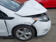 ✅ 2015 Chevrolet Volt • VIN: 1G1RC6E47FU141624 • Lot: 43303865. Wystawiony na IAAI z przebiegiem 38 622 mil. Bezpłatny archiwum sprzedaży aukcyjnych z USA i szczegółowy raport historii pojazdu na DreamBid. Zdjęcie 16.