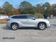 ✅ 2020 Toyota Highlander L • VIN: 5TDCZRAH8LS504468 • Lot: 43759492. Wystawiony na IAAI z przebiegiem 67 595 mil. Bezpłatny archiwum sprzedaży aukcyjnych z USA i szczegółowy raport historii pojazdu na DreamBid. Zdjęcie 13.