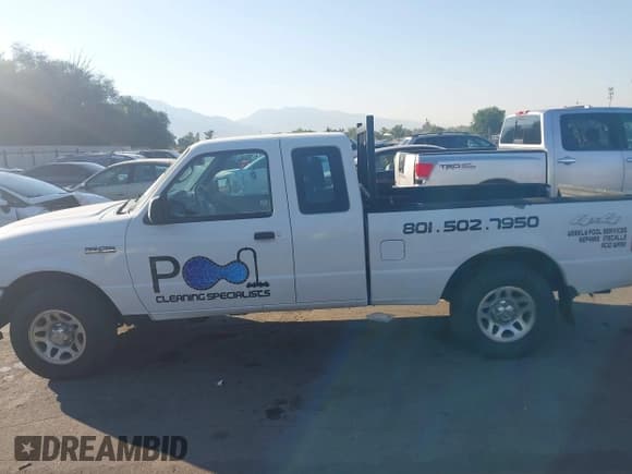 ✅ 2010 Ford Ranger XLT • VIN: 1FTLR4FE8APA55222 • Lot: 42919159. Wystawiony na IAAI z przebiegiem 171 459 mil. Bezpłatny archiwum sprzedaży aukcyjnych z USA i szczegółowy raport historii pojazdu na DreamBid. Zdjęcie 14.