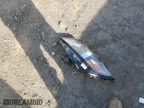 ✅ 2017 Chevrolet Impala Premier • VIN: 2G1145S32H9177947 • Лот: 78578354. Опубликован ранее на Copart с пробегом Не указан. Бесплатный доступ к архиву аукционных продаж из США и подробный отчёт об истории автомобиля на DreamBid. Изображение 12.