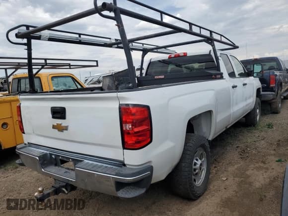✅ 2019 Chevrolet Silverado 2500HD Work Truck • VIN: 2GC2CREG2K1180597 • Lot: 61605225. Wystawiony na Copart z przebiegiem Nie podano. Bezpłatny archiwum sprzedaży aukcyjnych z USA i szczegółowy raport historii pojazdu na DreamBid. Zdjęcie 3.