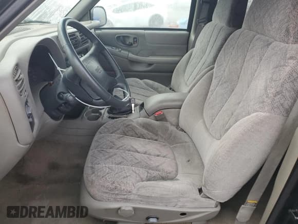 ✅ 1998 GMC Jimmy SLS • VIN: 1GKCS13W8W2572514 • Lot: 83016224. Listed on Copart with 85,044 mi. Free auction sales archive from the USA and detailed vehicle history report at DreamBid. Image 7.