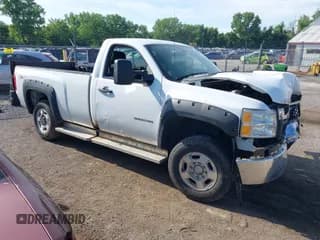 ✅ 2012 Chevrolet Silverado 2500HD Work Truck • VIN: 1GC0KVCG6CZ152204 • Lot: 42626058. Wystawiony na IAAI z przebiegiem 151 845 mil. Bezpłatny archiwum sprzedaży aukcyjnych z USA i szczegółowy raport historii pojazdu na DreamBid. Zdjęcie 1.