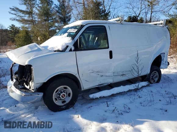 ✅ 2019 GMC Savana Cargo • VIN: 1GTW7AFG5K1337812 • Lot: 42921995. Wystawiony na Copart z przebiegiem Nie podano. Bezpłatny archiwum sprzedaży aukcyjnych z USA i szczegółowy raport historii pojazdu na DreamBid. Zdjęcie 1.