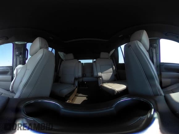 ✅ 2023 GMC Yukon SLT • VIN: 1GKS2BKD9PR210427 • Lot: 42472635. Wystawiony na IAAI z przebiegiem 24 551 mil. Bezpłatny archiwum sprzedaży aukcyjnych z USA i szczegółowy raport historii pojazdu na DreamBid. Zdjęcie 20.