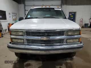 1997 Chevrolet Silverado 3500 с VIN 1GCHC33J5VF002668, выставлен на аукционе Copart как лот 87199575 с пробегом 156 834 миль миль и Чистый • Clean title. История ставок и продаж доступна на DreamBid. Изображение 5.