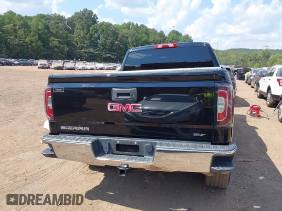 ✅ 2017 GMC Sierra 1500 SLT • VIN: 3GTU2NEC6HG215806 • Lot: 43149087. Wystawiony na IAAI z przebiegiem 94 139 mil. Bezpłatny archiwum sprzedaży aukcyjnych z USA i szczegółowy raport historii pojazdu na DreamBid. Zdjęcie 16.