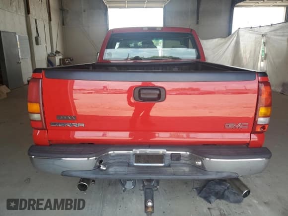 ✅ 2000 GMC Sierra 1500 SLE • VIN: 1GTEK14TXYZ226578 • Лот: 62469795. Опубликован ранее на Copart с пробегом 163 147 миль. Бесплатный доступ к архиву аукционных продаж из США и подробный отчёт об истории автомобиля на DreamBid. Изображение 6.