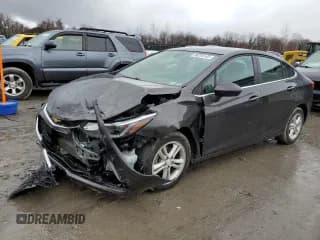 ✅ 2017 Chevrolet Cruze LT • VIN: 1G1BE5SM9H7267589 • Lot: 36234143. Listed on Copart with 70,004 mi. Free auction sales archive from the USA and detailed vehicle history report at DreamBid. Image 1.