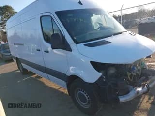 ✅ 2020 Mercedes-Benz Sprinter Cargo • VIN: W1W4ECHY6LT036958 • Lot: 41502902. Listed on IAAI with 196,218 mi. Free auction sales archive from the USA and detailed vehicle history report at DreamBid. Image 1.