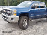 ✅ 2015 Chevrolet Silverado 2500HD LTZ • VIN: 1GC1KWE84FF545303 • Lot: 43327592. Wystawiony na IAAI z przebiegiem 148 742 mil. Bezpłatny archiwum sprzedaży aukcyjnych z USA i szczegółowy raport historii pojazdu na DreamBid. Zdjęcie 6.