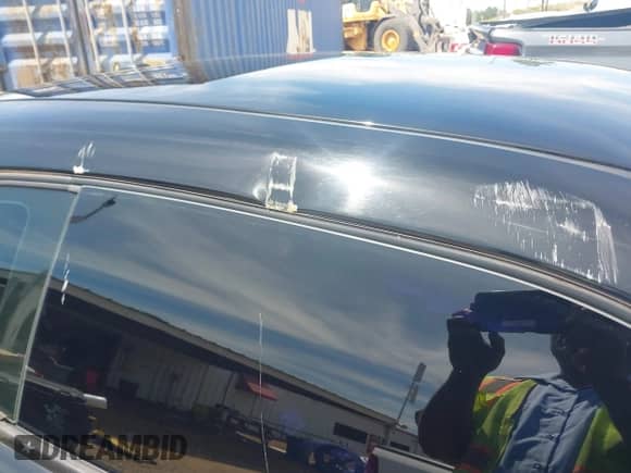 2018 Dodge Challenger R/T with VIN 2C3CDZBT4JH146576, listed as a IAAI auction lot 43050820 with 114,151 mi miles and . Bid and sale history available at DreamBid. Image 18.