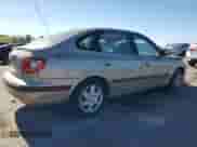 2005 Hyundai Elantra GLS с VIN KMHDN56D15U165884, выставлен на аукционе Copart как лот 76566484 с пробегом Не указан миль и Списание • Salvage title. История ставок и продаж доступна на DreamBid. Изображение 3.