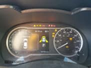 ✅ 2020 Nissan Versa SV • VIN: 3N1CN8EV9LL886394 • Lot: 91022335. Wystawiony na Copart z przebiegiem 78 700 mil. Bezpłatny archiwum sprzedaży aukcyjnych z USA i szczegółowy raport historii pojazdu na DreamBid. Zdjęcie 9.