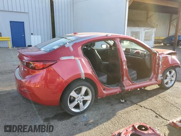 ✅ 2015 Mazda 3 S Touring • VIN: JM1BM1V32F1230325 • Lot: 54427335. Wystawiony na Copart z przebiegiem 94 661 mil. Bezpłatny archiwum sprzedaży aukcyjnych z USA i szczegółowy raport historii pojazdu na DreamBid. Zdjęcie 3.