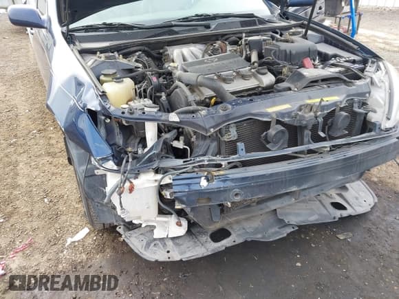 ✅ 2002 Toyota Camry XLE • VIN: JTDBF30K620006091 • Lot: 43520078. Listed on IAAI with 94,219 mi. Free auction sales archive from the USA and detailed vehicle history report at DreamBid. Image 6.