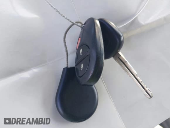 ✅ 2011 Toyota Tacoma PreRunner • VIN: 3TMJU4GN0BM110452 • Lot: 43183116. Listed on IAAI with 233,826 mi. Free auction sales archive from the USA and detailed vehicle history report at DreamBid. Image 11.