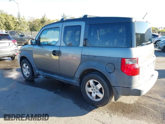 ✅ 2005 Honda Element EX • VIN: 5J6YH28655L014900 • Lot: 43714567. Wystawiony na IAAI z przebiegiem 194 402 mil. Bezpłatny archiwum sprzedaży aukcyjnych z USA i szczegółowy raport historii pojazdu na DreamBid. Zdjęcie 3.