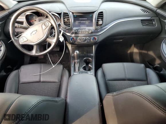 ✅ 2017 Chevrolet Impala LT • VIN: 2G1105SAXH9182257 • Лот: 78080264. Опубликован ранее на Copart с пробегом 76 221 миль. Бесплатный доступ к архиву аукционных продаж из США и подробный отчёт об истории автомобиля на DreamBid. Изображение 8.