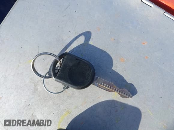 ✅ 2003 Ford Ranger XL Fleet • VIN: 1FTZR45E03PB16481 • Лот: 43833069. Опубликован ранее на IAAI с пробегом 113 261 миль. Бесплатный доступ к архиву аукционных продаж из США и подробный отчёт об истории автомобиля на DreamBid. Изображение 11.