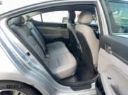 ✅ 2017 Hyundai Elantra Value Edition • VIN: 5NPD84LF5HH009809 • Лот: 92907195. Опубликован ранее на Copart с пробегом 174 089 миль. Бесплатный доступ к архиву аукционных продаж из США и подробный отчёт об истории автомобиля на DreamBid. Изображение 6.