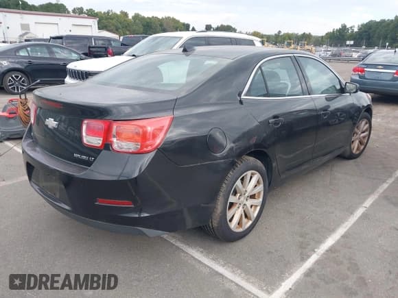 ✅ 2014 Chevrolet Malibu LT • VIN: 1G11E5SL9EF296515 • Лот: 43382750. Опубликован ранее на IAAI с пробегом 119 675 миль. Бесплатный доступ к архиву аукционных продаж из США и подробный отчёт об истории автомобиля на DreamBid. Изображение 4.