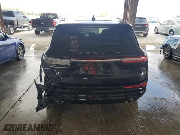 ✅ 2023 Lincoln Corsair Reserve • VIN: 5LMCJ2CAXPUL24546 • Lot: 44925745. Wystawiony na Copart z przebiegiem 5 053 mil. Bezpłatny archiwum sprzedaży aukcyjnych z USA i szczegółowy raport historii pojazdu na DreamBid. Zdjęcie 6.