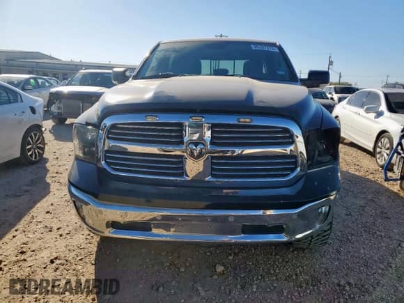 2015 Ram 1500 Outdoorsman z VIN 1C6RR6LT5FS755137, wystawiony jako Copart lot #90287375 z przebiegiem 51 999 mil mil oraz Szkoda całkowita • Salvage title. Historia ofert i sprzedaży dostępna na DreamBid. Obrazek 5.