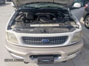 ✅ 1997 Ford Expedition XLT • VIN: 1FMFU18L9VLB66747 • Лот: 54298475. Опубликован ранее на Copart с пробегом 239 800 миль. Бесплатный доступ к архиву аукционных продаж из США и подробный отчёт об истории автомобиля на DreamBid. Изображение 12.