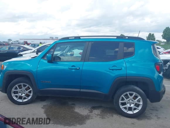 ✅ 2021 Jeep Renegade Latitude • VIN: ZACNJDBB0MPM39978 • Lot: 42159416. Wystawiony na IAAI z przebiegiem 56 605 mil. Bezpłatny archiwum sprzedaży aukcyjnych z USA i szczegółowy raport historii pojazdu na DreamBid. Zdjęcie 14.