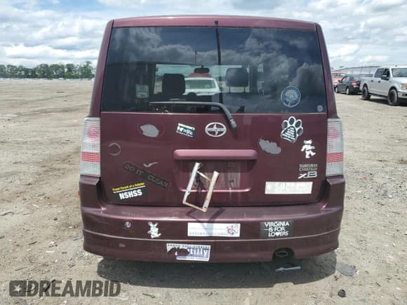 ✅ 2004 Scion xB • VIN: JTLKT324140157760 • Лот: 56141685. Опубликован ранее на Copart с пробегом 98 340 миль. Бесплатный доступ к архиву аукционных продаж из США и подробный отчёт об истории автомобиля на DreamBid. Изображение 6.