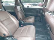 ✅ 2016 Toyota Sienna XLE • VIN: 5TDYK3DC0GS721350 • Лот: 42887718. Опубликован ранее на IAAI с пробегом 180 599 миль. Бесплатный доступ к архиву аукционных продаж из США и подробный отчёт об истории автомобиля на DreamBid. Изображение 8.