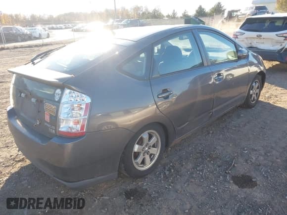 ✅ 2007 Toyota Prius Touring • VIN: JTDKB20U573215481 • Lot: 43554462. Listed on IAAI with 164,771 mi. Free auction sales archive from the USA and detailed vehicle history report at DreamBid. Image 4.