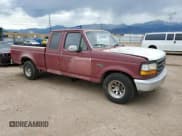 ✅ 1992 Ford F-150 S • VIN: 1FTEX15Y2NKA85618 • Lot: 59174635. Wystawiony na Copart z przebiegiem 269 186 mil. Bezpłatny archiwum sprzedaży aukcyjnych z USA i szczegółowy raport historii pojazdu na DreamBid. Zdjęcie 4.