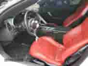 2016 Chevrolet Corvette 1LT с VIN 1G1YB2D76G5122190, выставлен на аукционе Copart как лот 66334334 с пробегом 32 918 миль миль и Списание • Salvage title. История ставок и продаж доступна на DreamBid. Изображение 7.