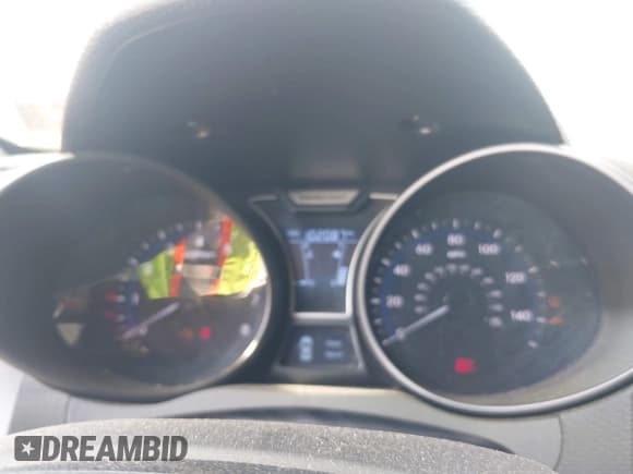 ✅ 2013 Hyundai Veloster Turbo • VIN: KMHTC6AE1DU177023 • Lot: 42604617. Listed on IAAI with 102,087 mi. Free auction sales archive from the USA and detailed vehicle history report at DreamBid. Image 7.