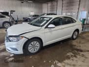 ✅ 2019 Volkswagen Jetta S • VIN: 3VWC57BU8KM076022 • Лот: 81700595. Опубликован ранее на Copart с пробегом 86 691 миль. Бесплатный доступ к архиву аукционных продаж из США и подробный отчёт об истории автомобиля на DreamBid. Изображение 1.